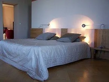 Bed & Breakfast Chateau Valmy - Teritoria 2*