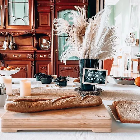 Bed & Breakfast Chateau Valmy - Teritoria 2*